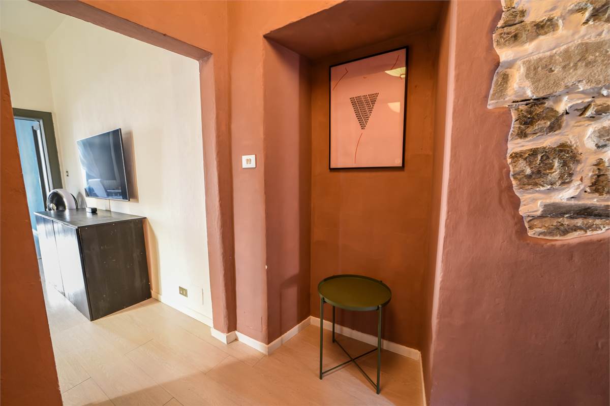 APPARTAMENTO CON BALCONE CENTRO STORICO - COMO