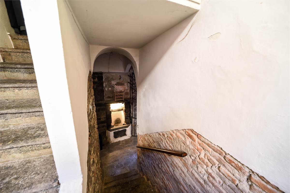 APPARTAMENTO CON BALCONE CENTRO STORICO - COMO