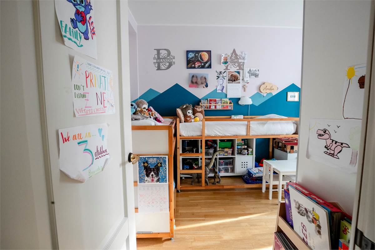 COMO via Santo Garovaglio AMPIO QUADRILOCALE CON BOX DOPPIO