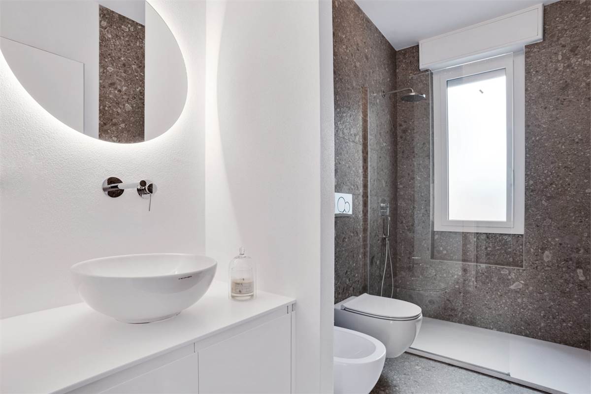 Elegante trilocale in centro città