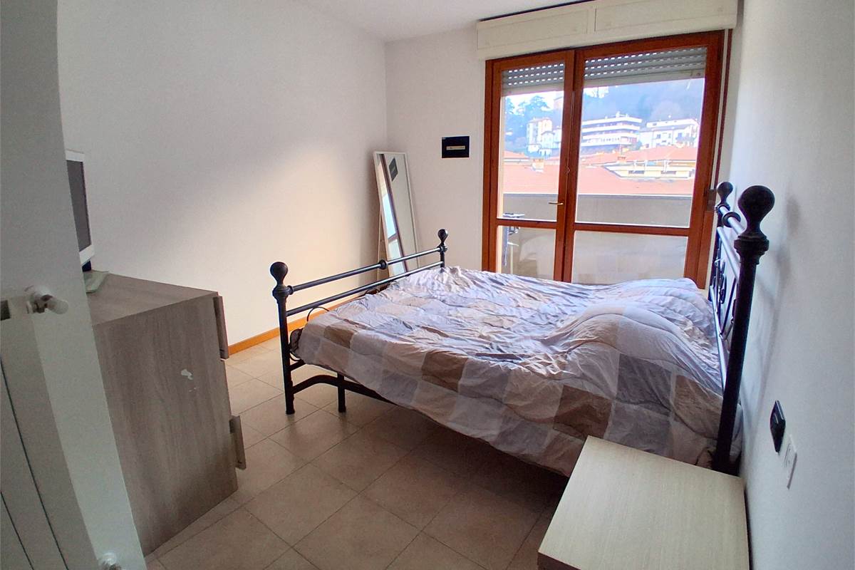 BILOCALE IN AFFITTO - VIA ALCIATO - COMO