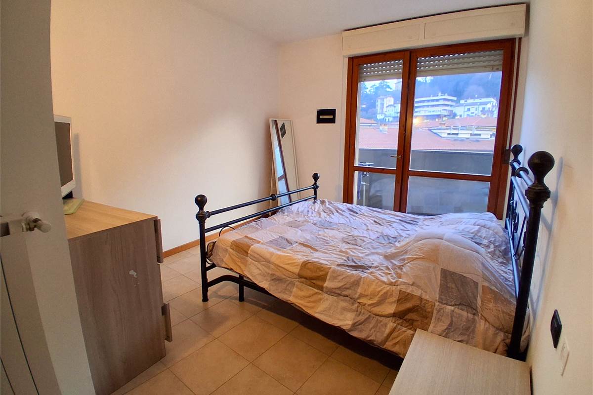 BILOCALE IN AFFITTO - VIA ALCIATO - COMO