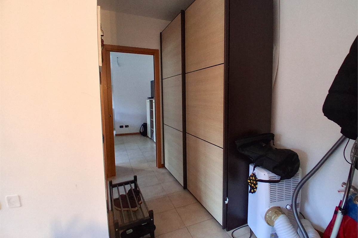 BILOCALE IN AFFITTO - VIA ALCIATO - COMO