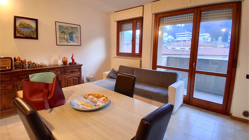 BILOCALE IN AFFITTO - VIA ALCIATO - COMO