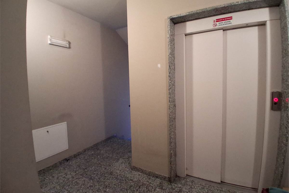 BILOCALE IN AFFITTO - VIA ALCIATO - COMO