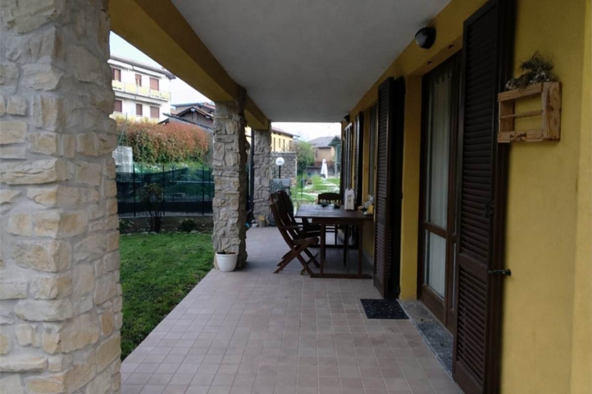 APPARTAMENTO INDIPENDENTE TRILOCALE CON GIARDINO - ORSENIGO - COMO