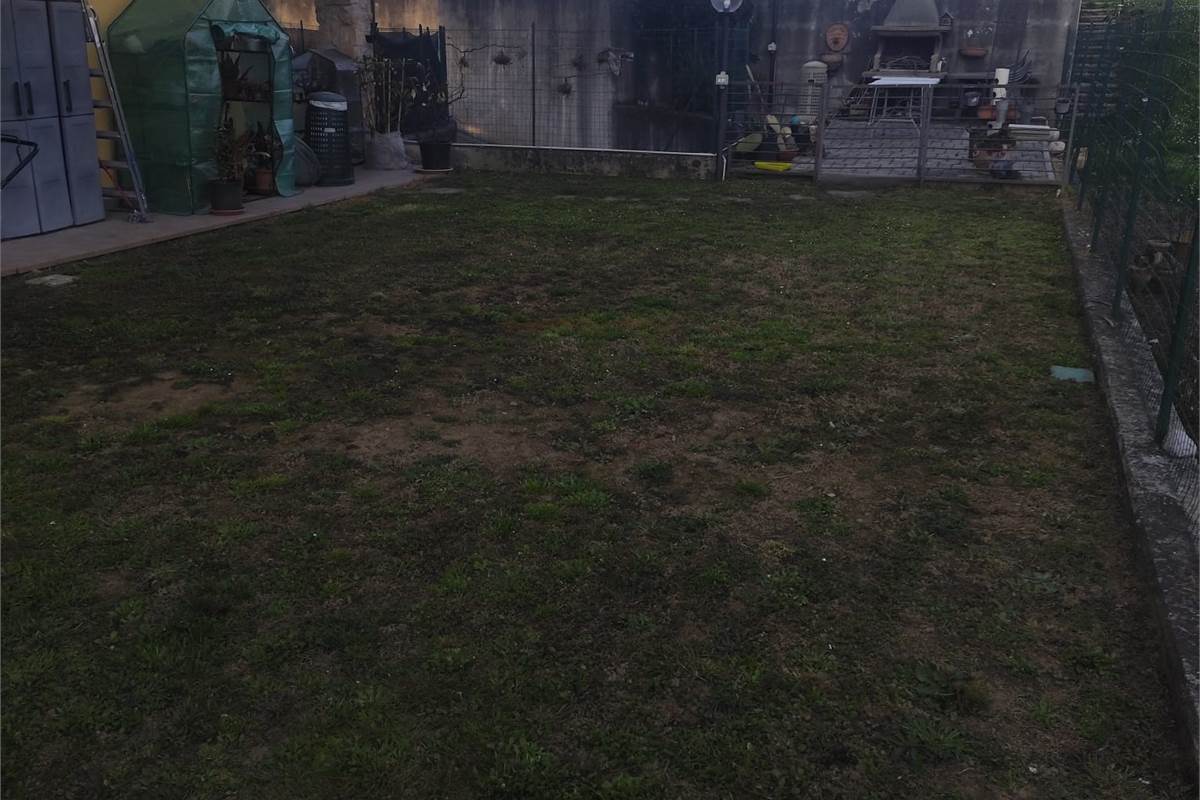 APPARTAMENTO INDIPENDENTE TRILOCALE CON GIARDINO - ORSENIGO - COMO