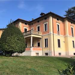 EUPILIO VILLA D'EPOCA CON PARCO