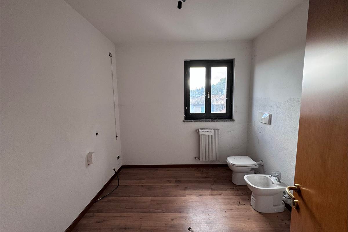 BAGNO PIANO TERZO 