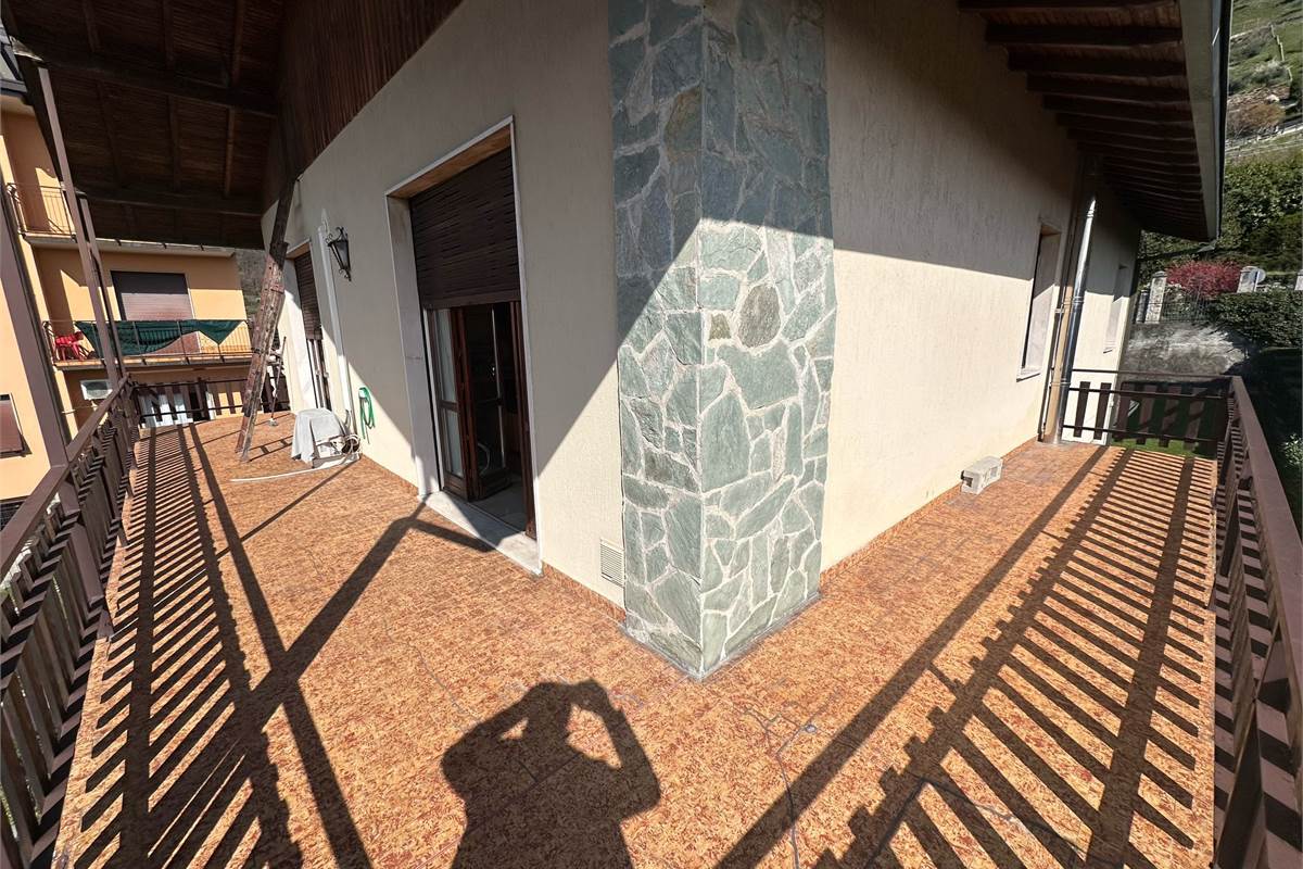 Casa singola In Vendita a Caslino d'Erba
