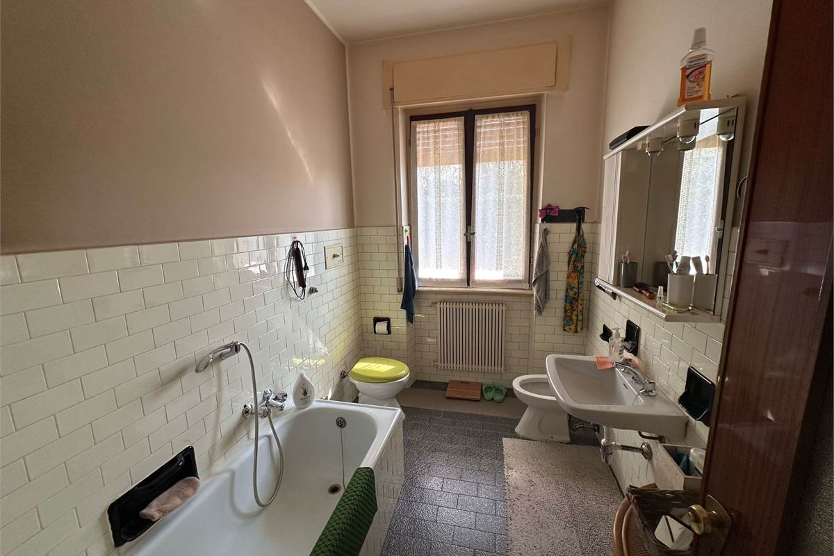 Casa singola In Vendita a Caslino d'Erba