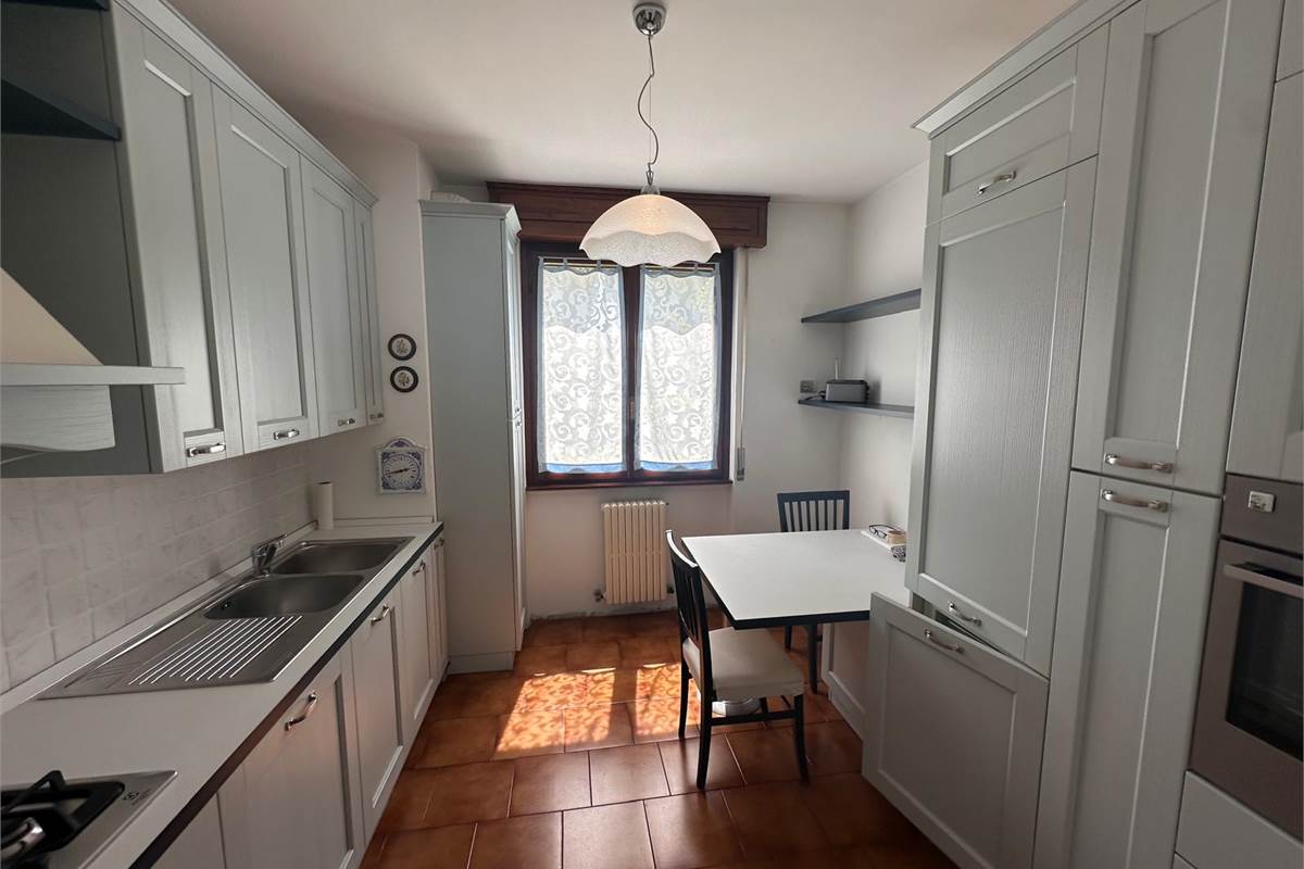 ERBA AMPIO TRILOCALE TERMOAUTONOMO BOX DOPPIO 