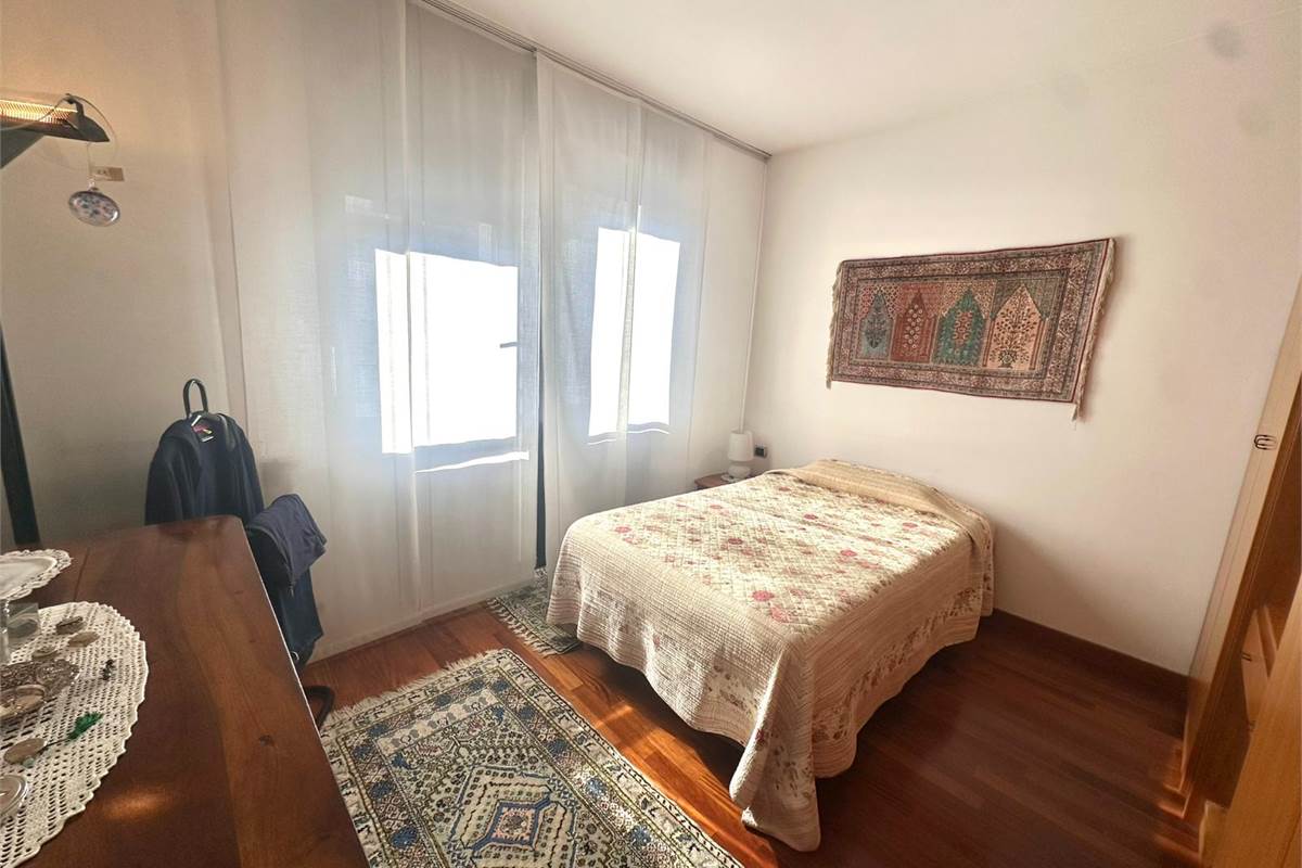 TERZA CAMERA