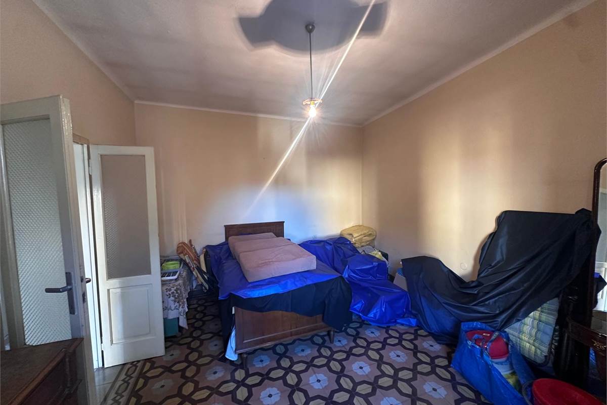 ALBESE CON CASSA CASA SEMINDIPENDENTE 
