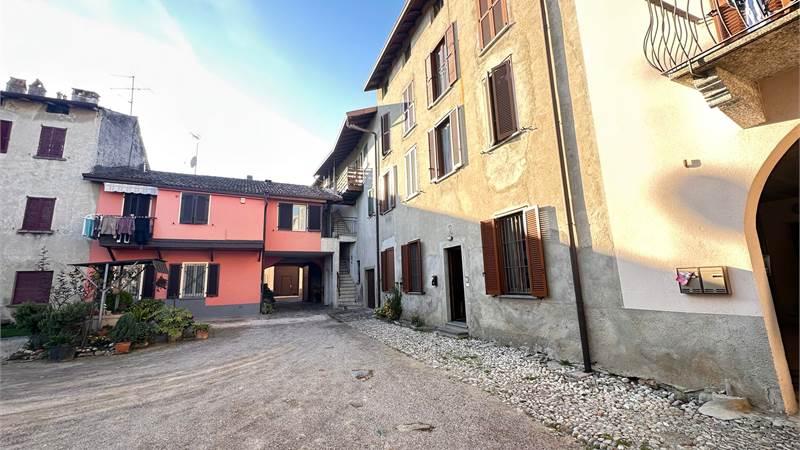 MERONE BILOCALE PIANO TERRA