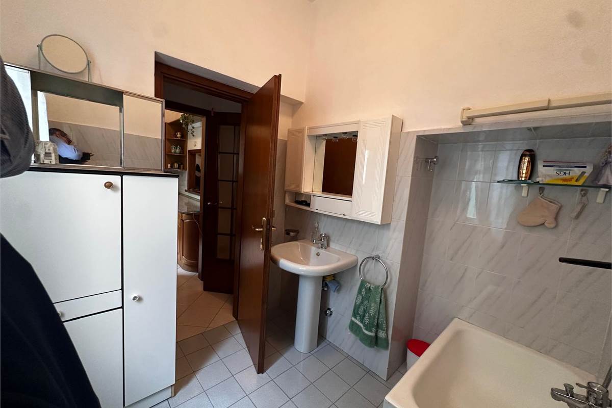 CANZO PORZIONE DI CASA