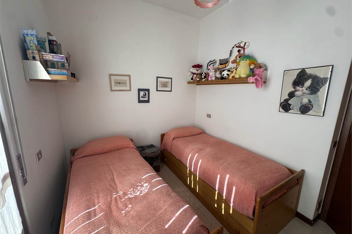 CANZO PORZIONE DI CASA