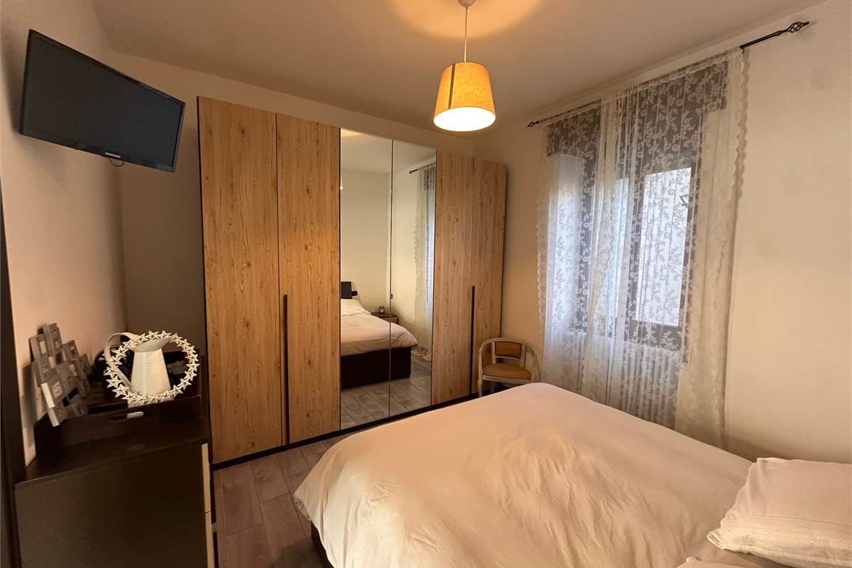 COMO LOC. ALBATE TRILOCALE 