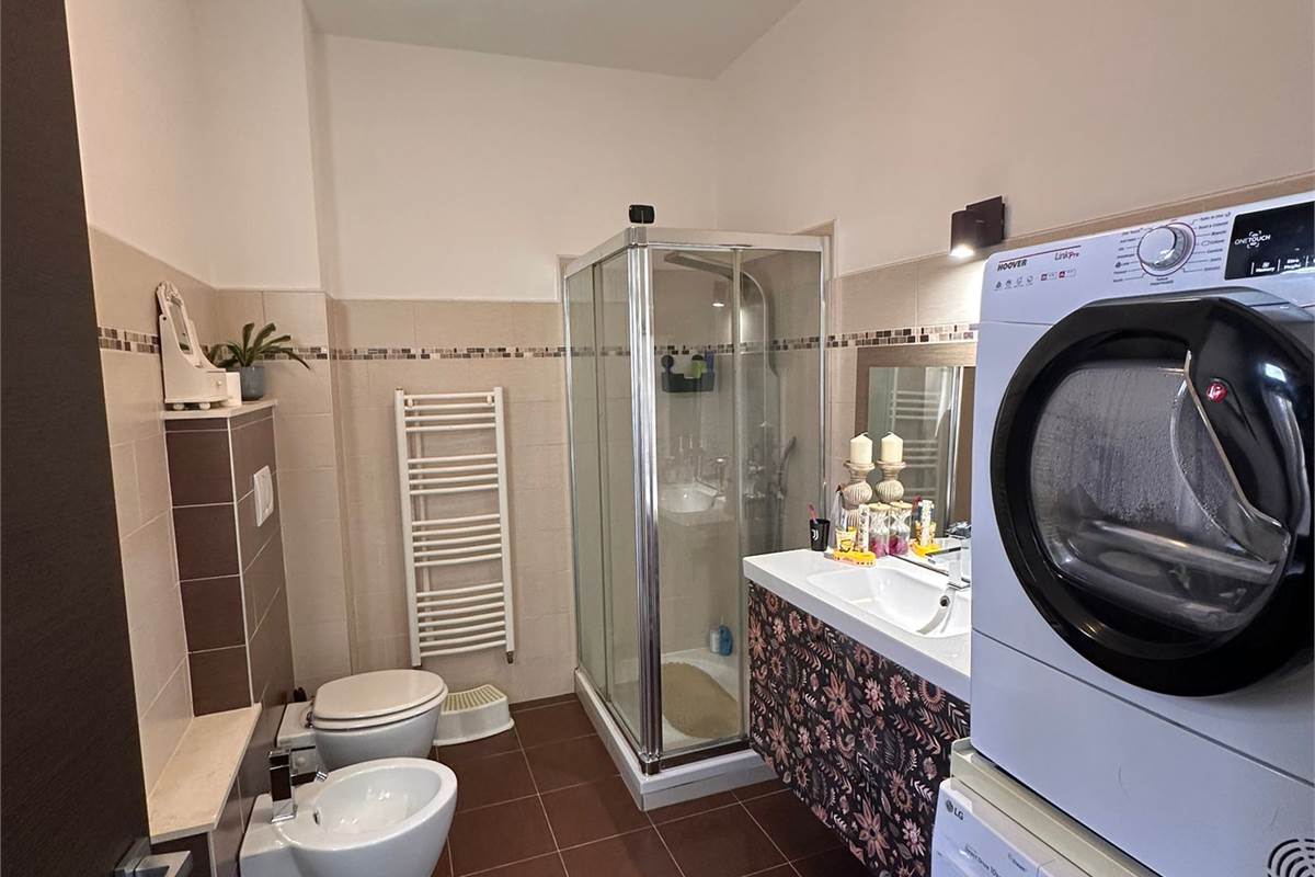 COMO LOC. ALBATE TRILOCALE 