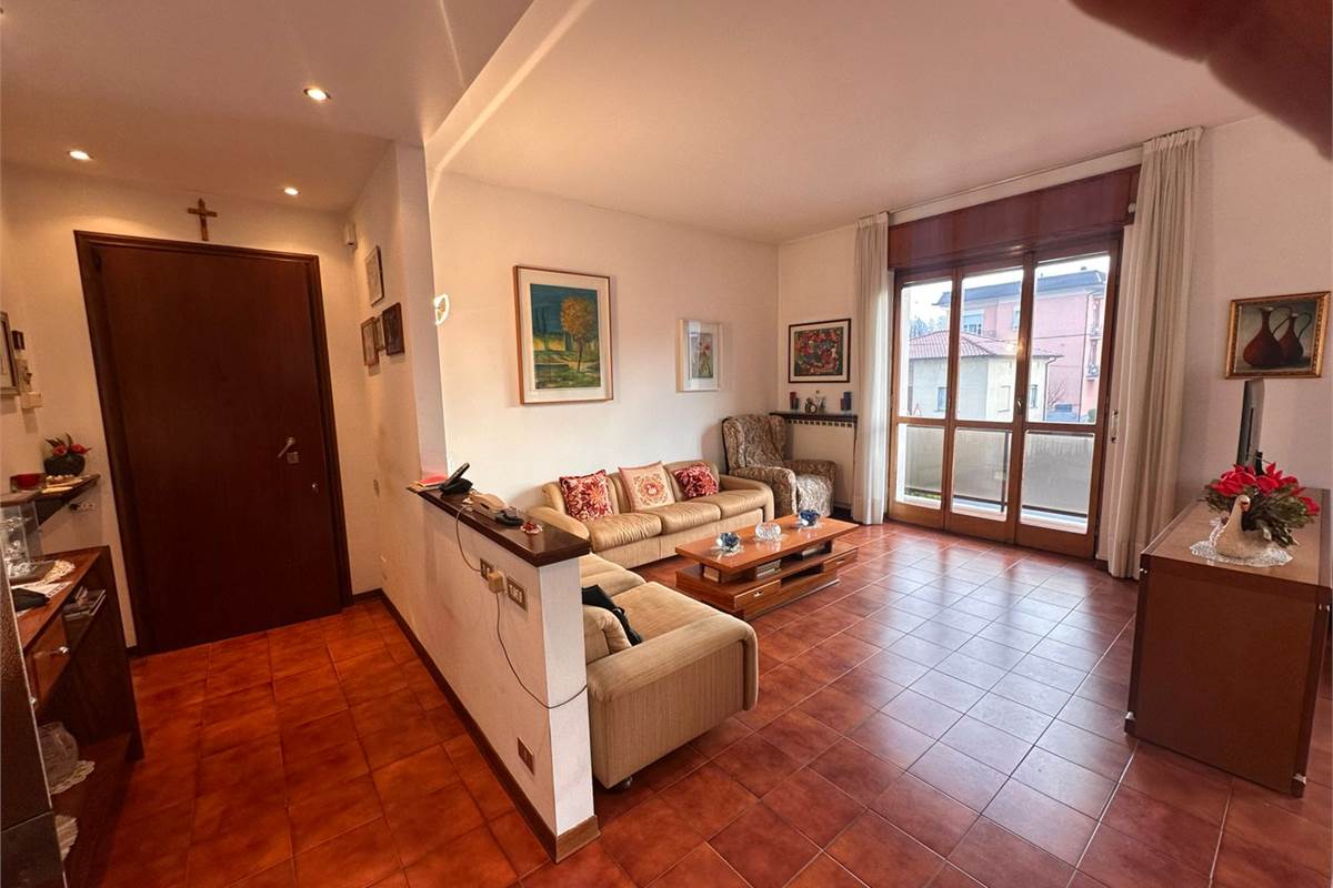 ZONA GIORNO PIANO PRIMO