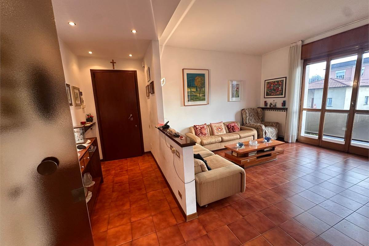 ZONA GIORNO PIANO PRIMO