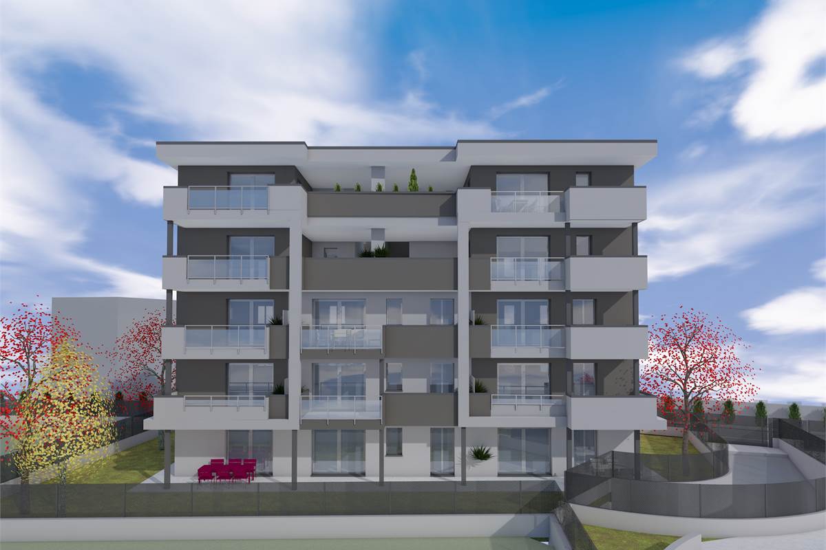 QUADRILOCALE CON TERRAZZO