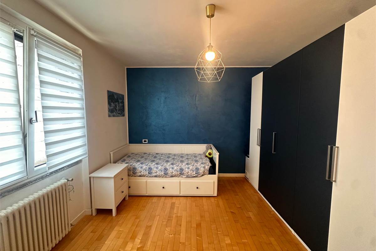 VILLETTA A SCHIERA DI TESTA