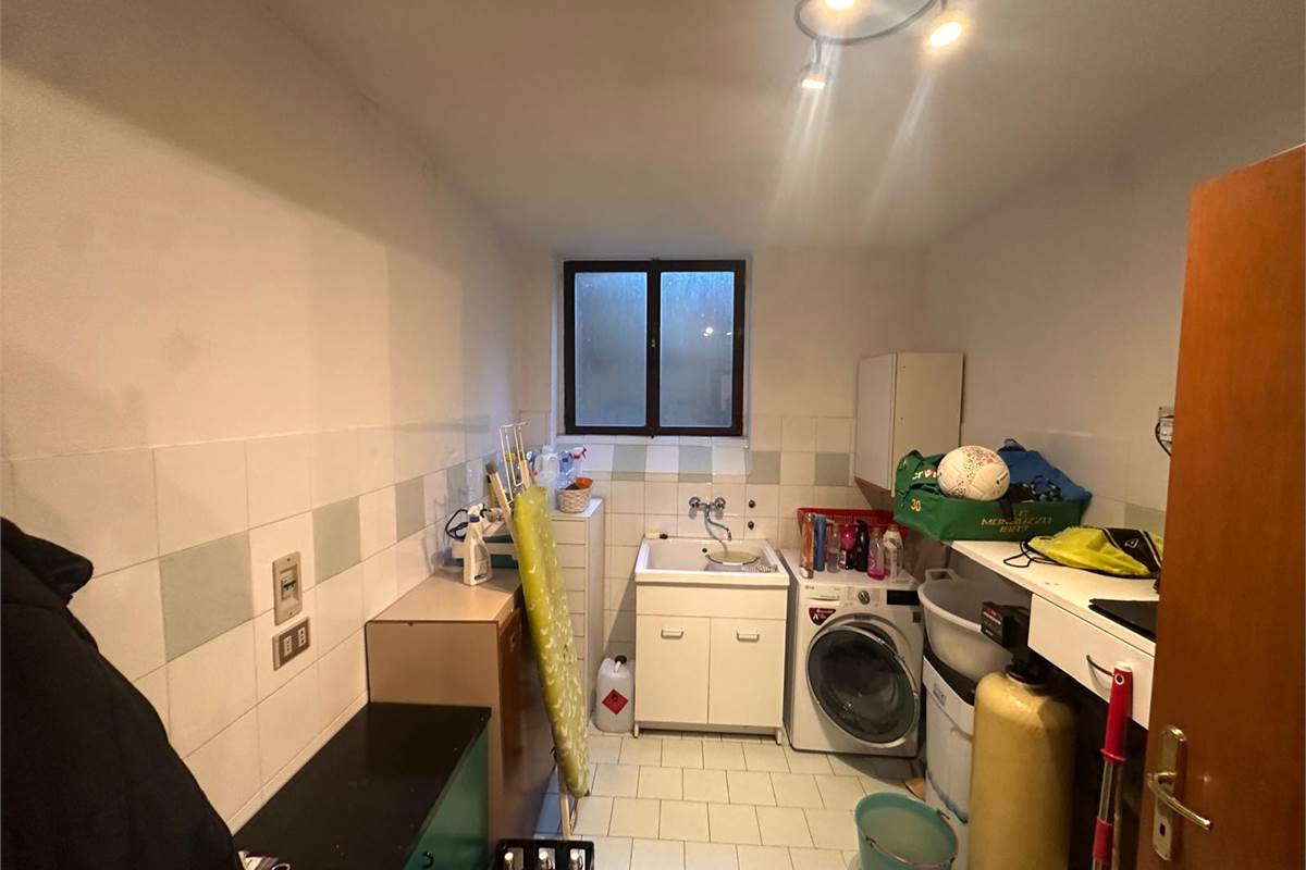 VILLETTA A SCHIERA DI TESTA