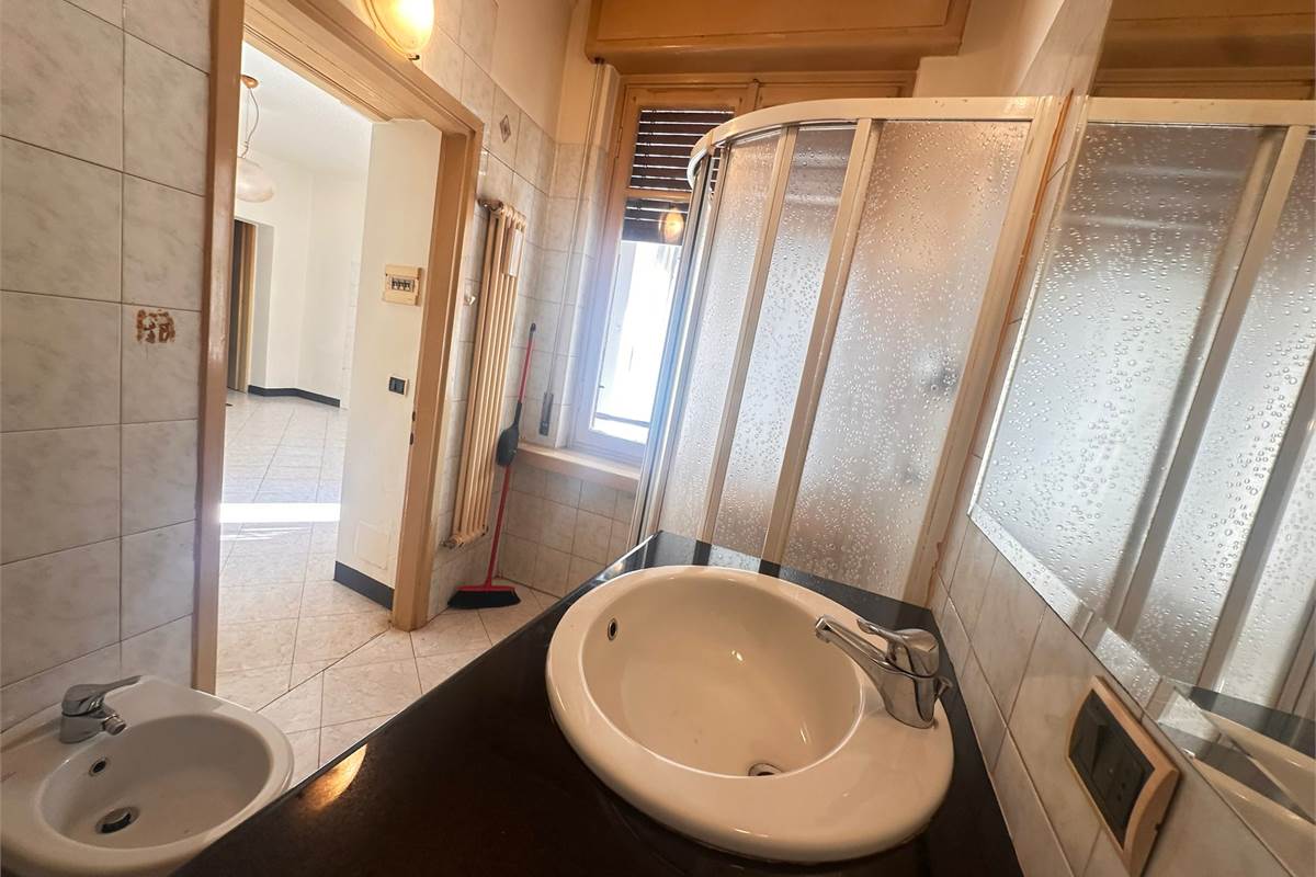 MONTE OLIMPINO BILOCALE AL PIANO TERRA