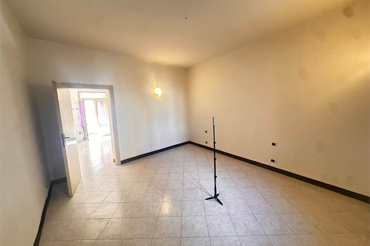 MONTE OLIMPINO BILOCALE AL PIANO TERRA