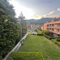 3 locali In Vendita a Erba