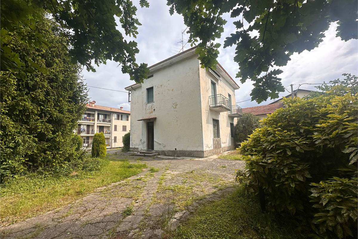 Casa singola In Vendita a Anzano del Parco