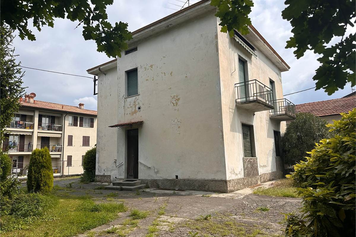 Casa singola In Vendita a Anzano del Parco