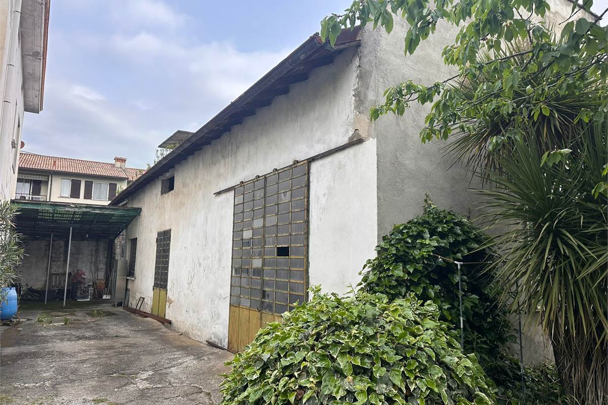 Casa singola In Vendita a Anzano del Parco