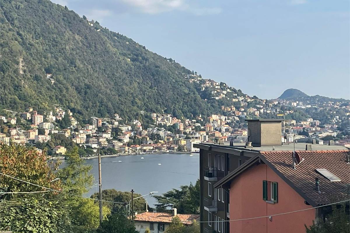 COMO