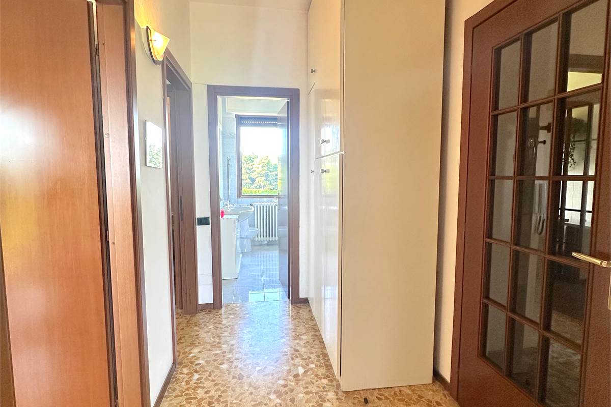 4 o più locali In Vendita a 