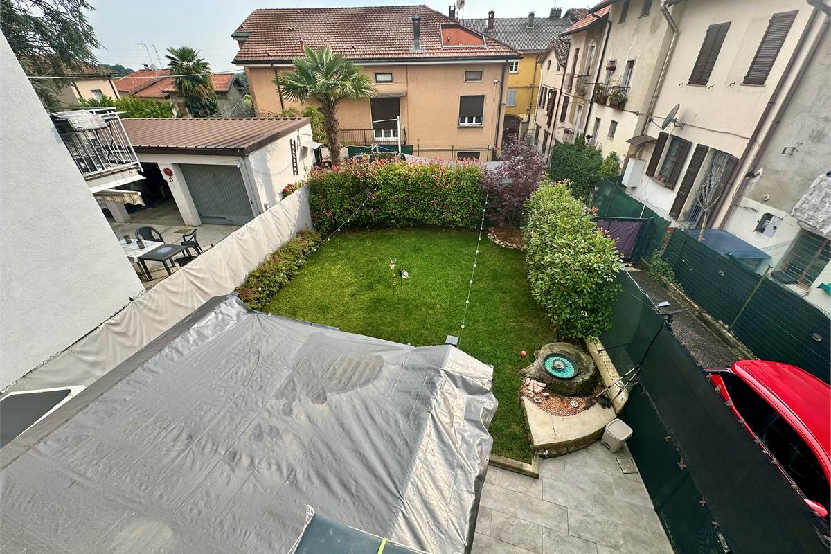 Casa singola In Vendita a Cantù