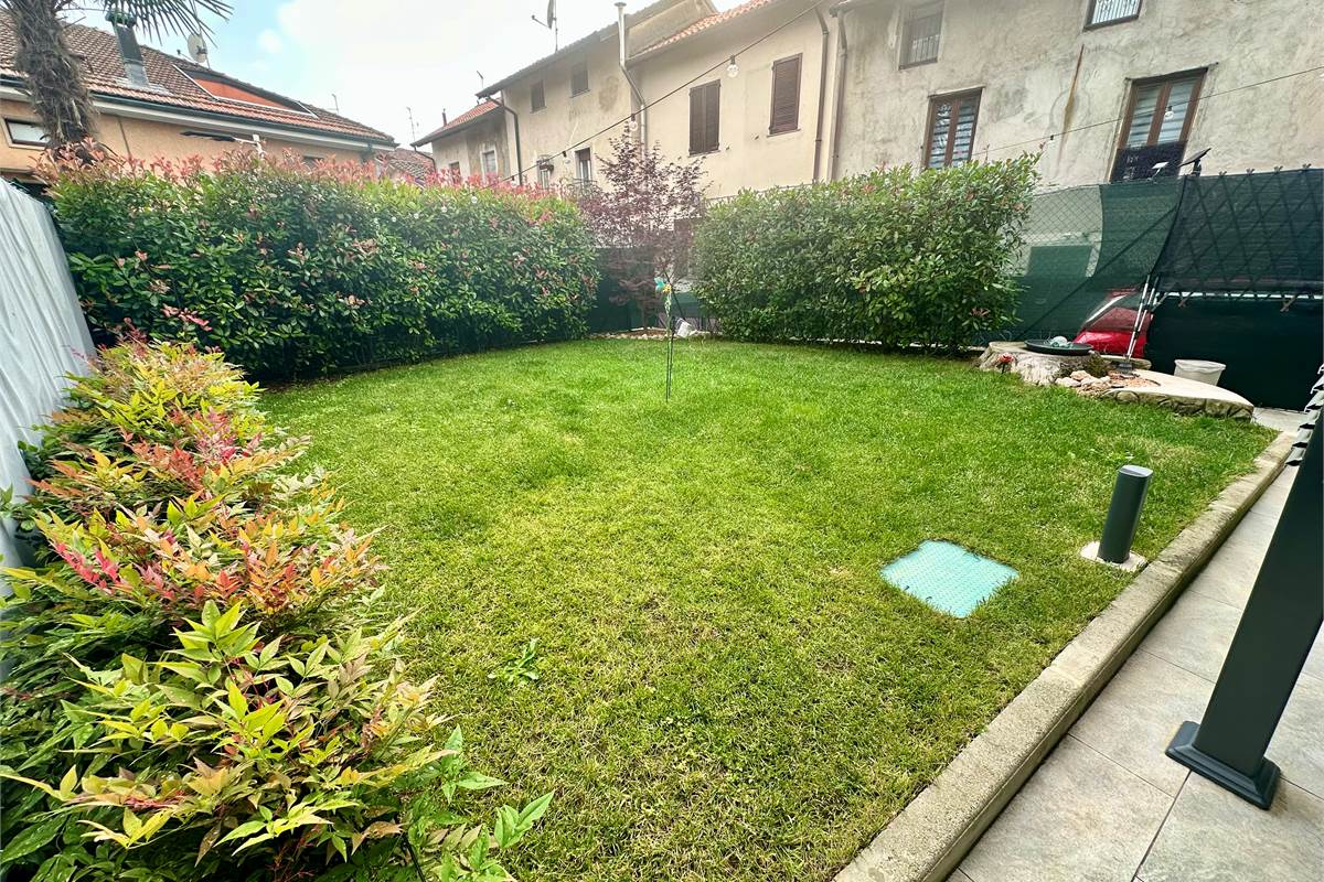 Casa singola In Vendita a Cantù