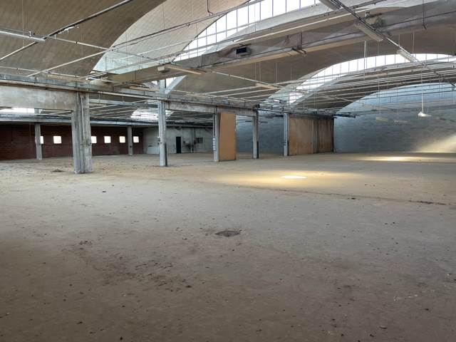 Libero laboratorio / capannone