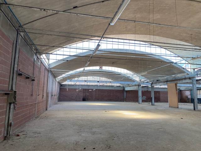 Libero laboratorio / capannone