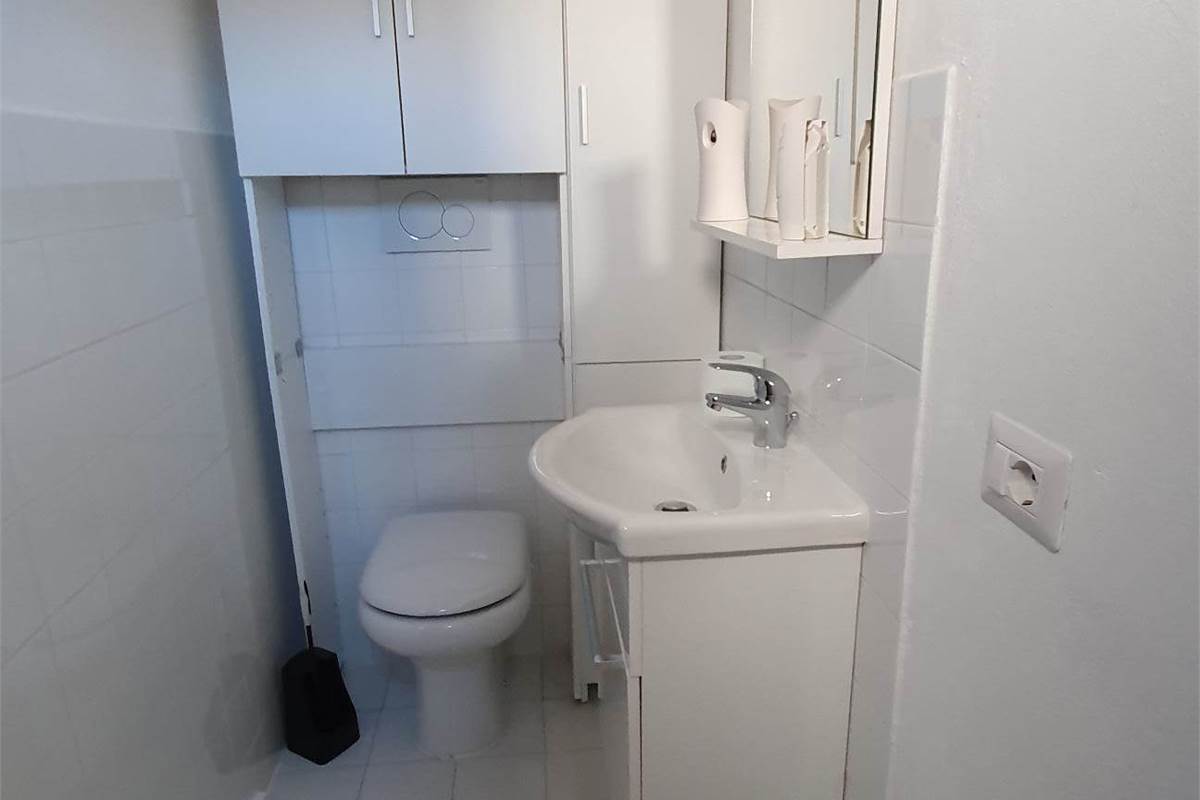 DUE LOCALI MASLIANICO