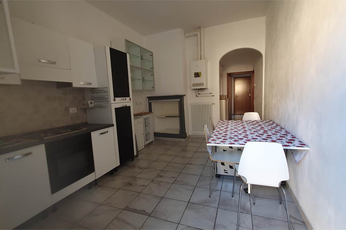 DUE LOCALI MASLIANICO