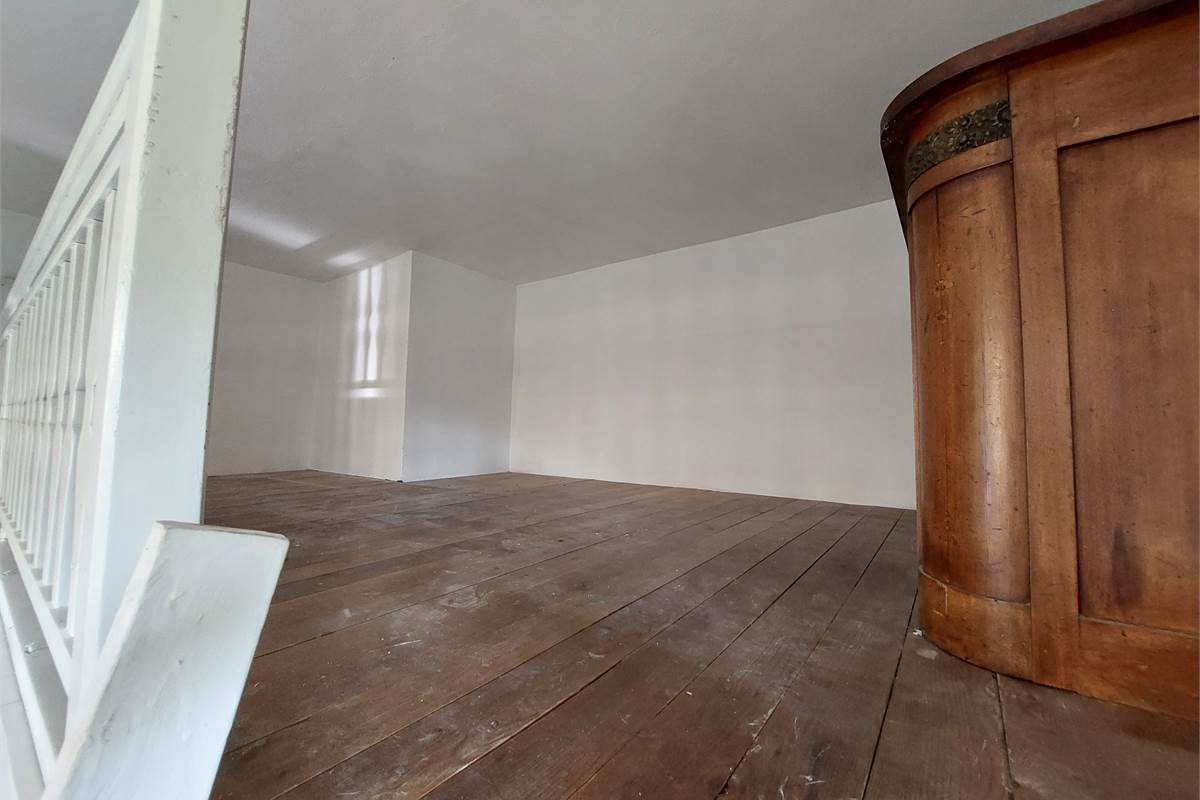 Bilocale con giardino