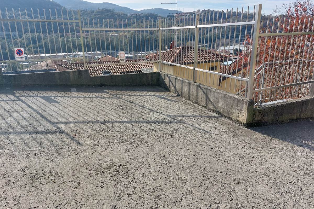 Bilocale con giardino