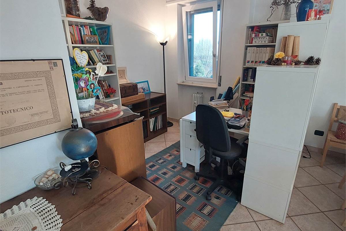 TRILOCALE RISTRUTTURATO LOMAZZO