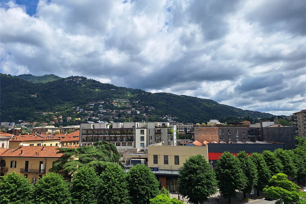 COMO ZONA VIALE GIULIO CESARE
