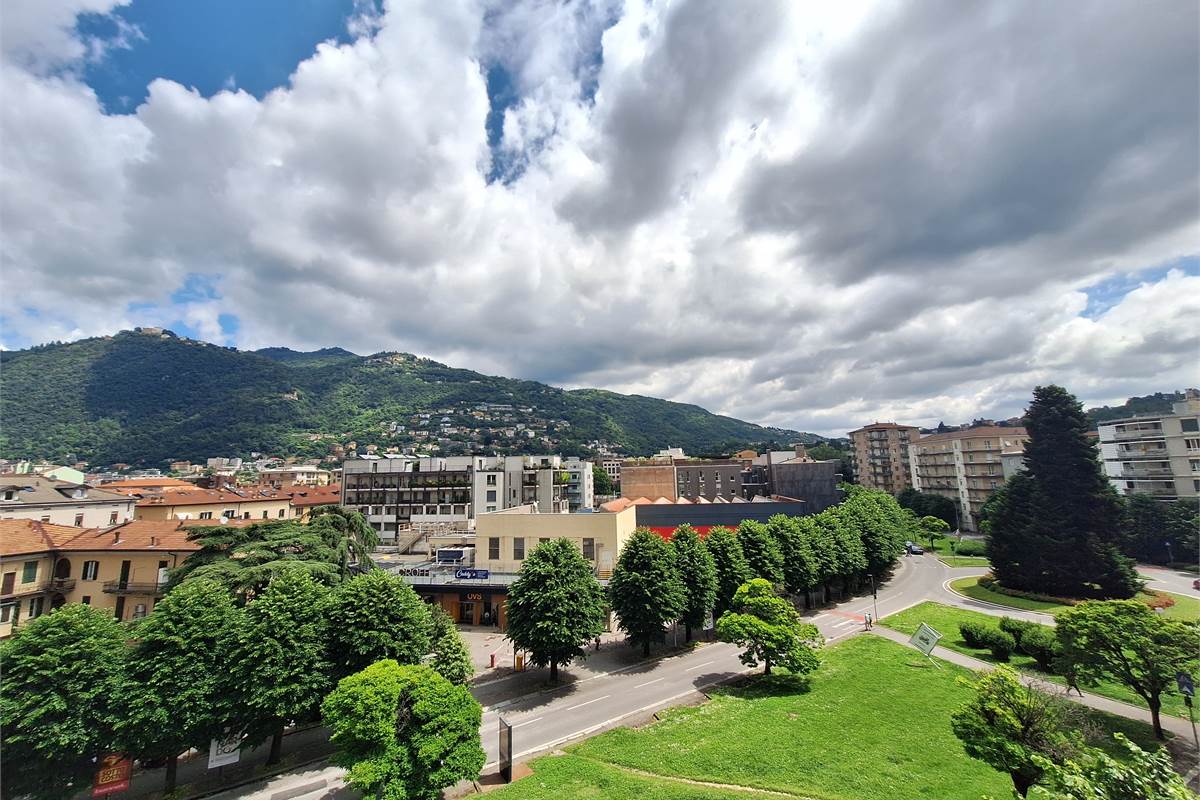 COMO ZONA VIALE GIULIO CESARE