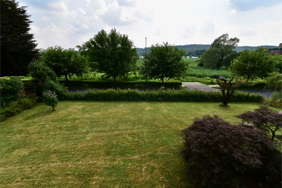 Elegante Villa con vista sul lago di Montorfano