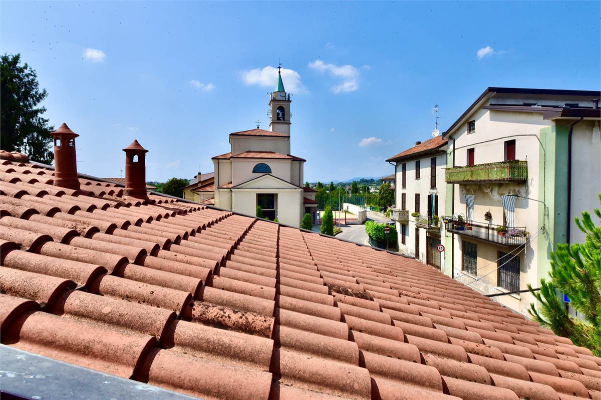 CANTU' FRAZIONE CASA SINGOLA