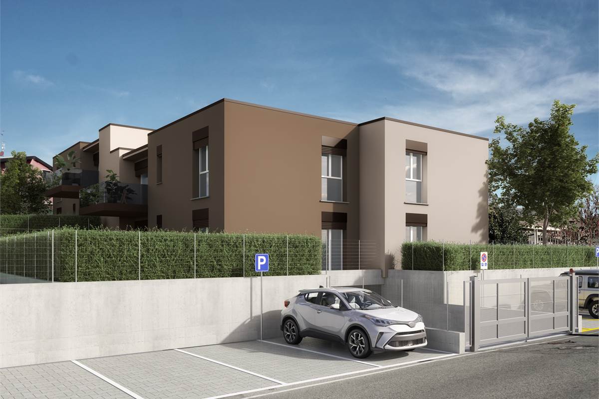 BREGNANO TRILOCALE CON TERRAZZO E GRANDE BOX